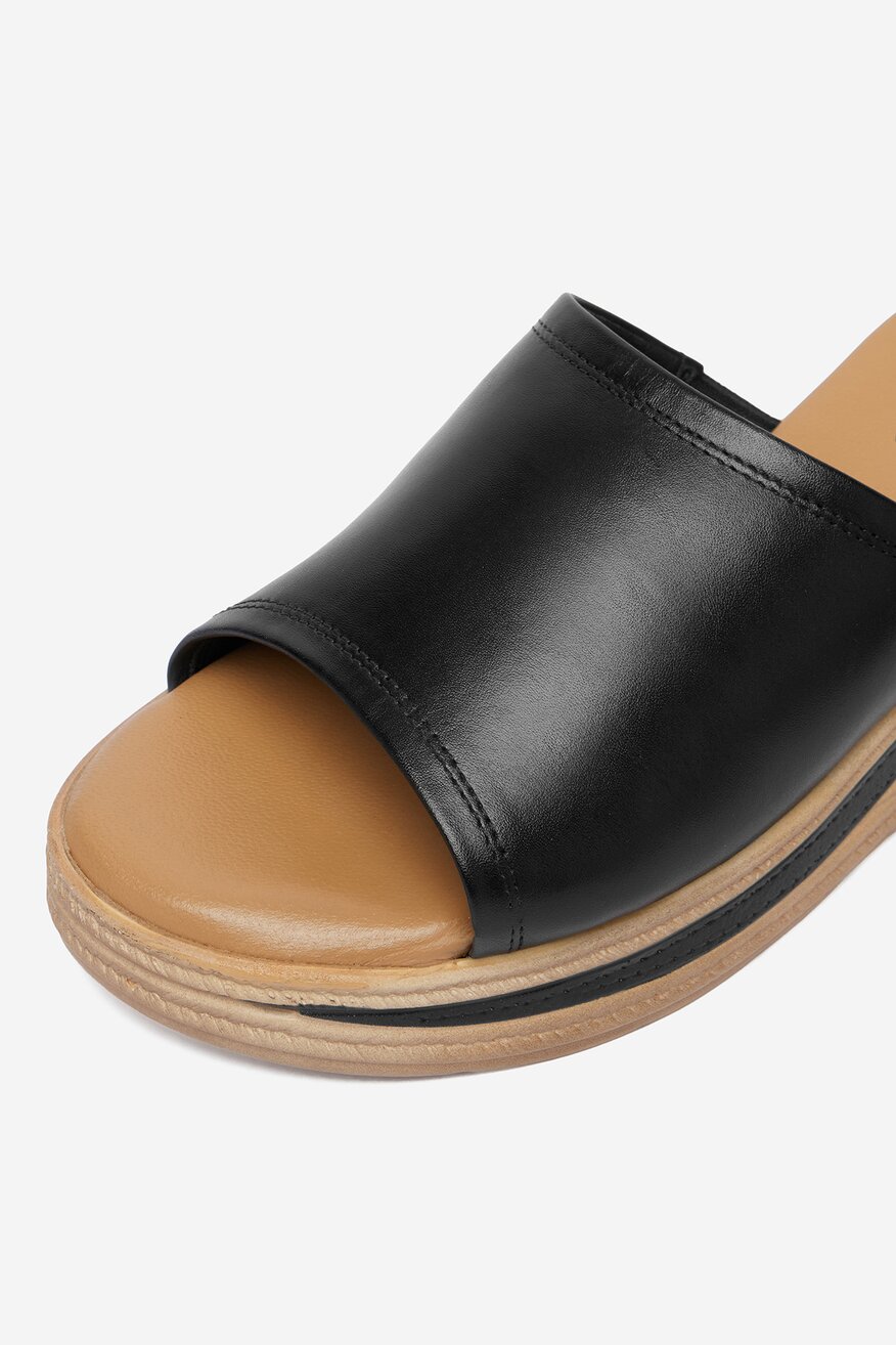 
                Шльопанець Lasocki ЧОРНИЙ - 5906751959947