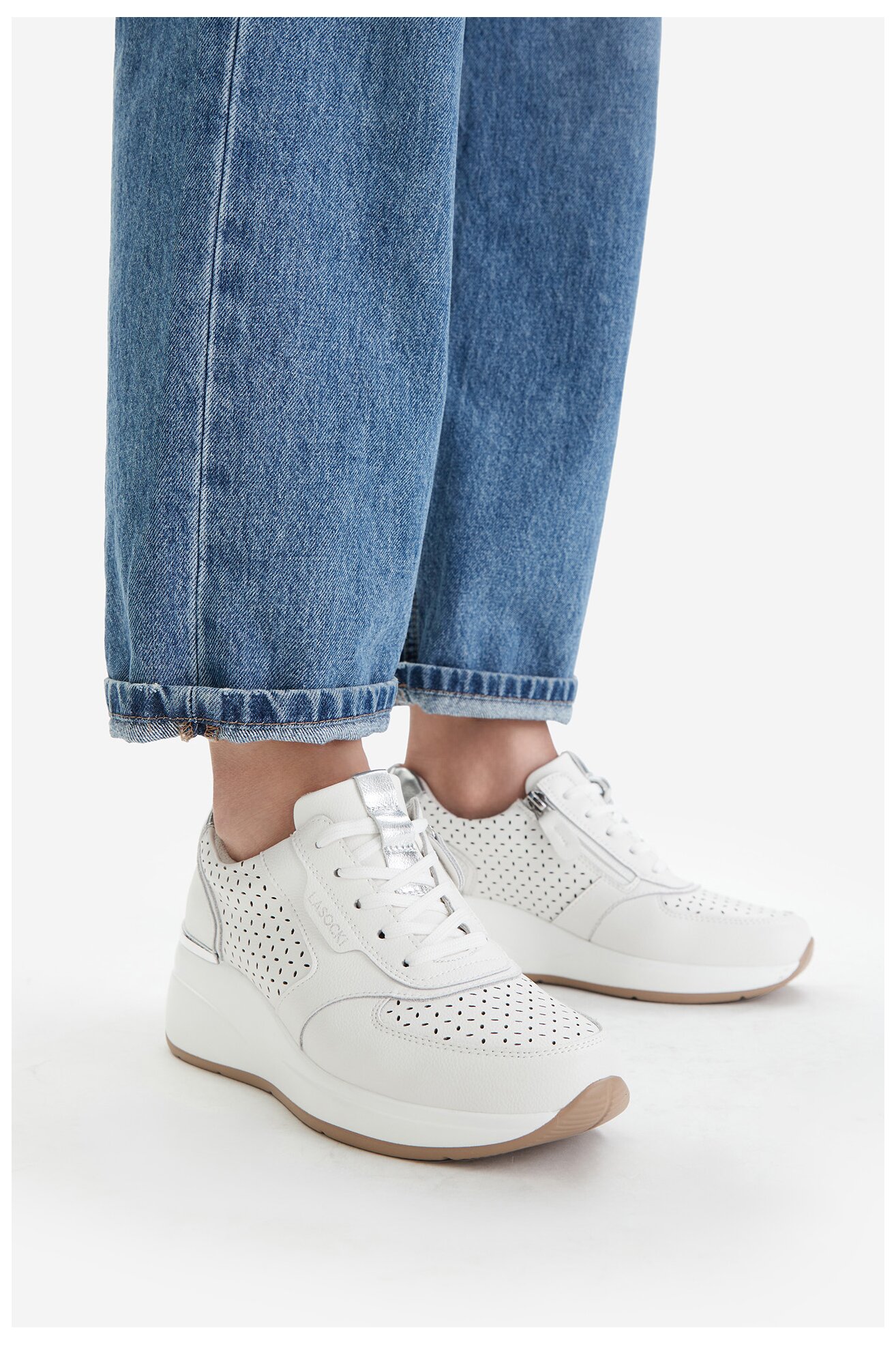 Tornacipő Lasocki CEO-HY2076-2 FEHÉR