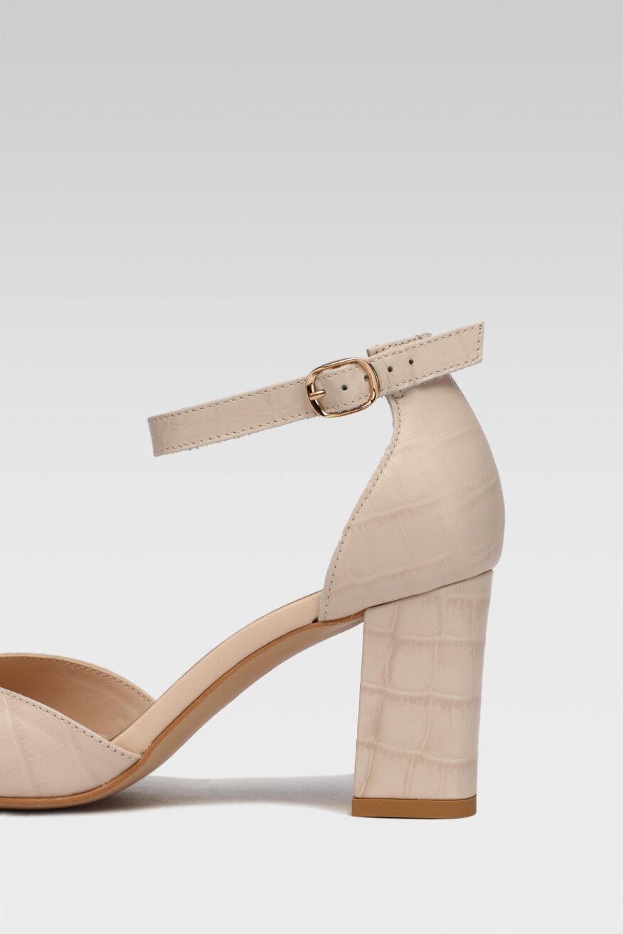 
                Lasocki - Skórzane czółenka na obcasie - 5903698376271