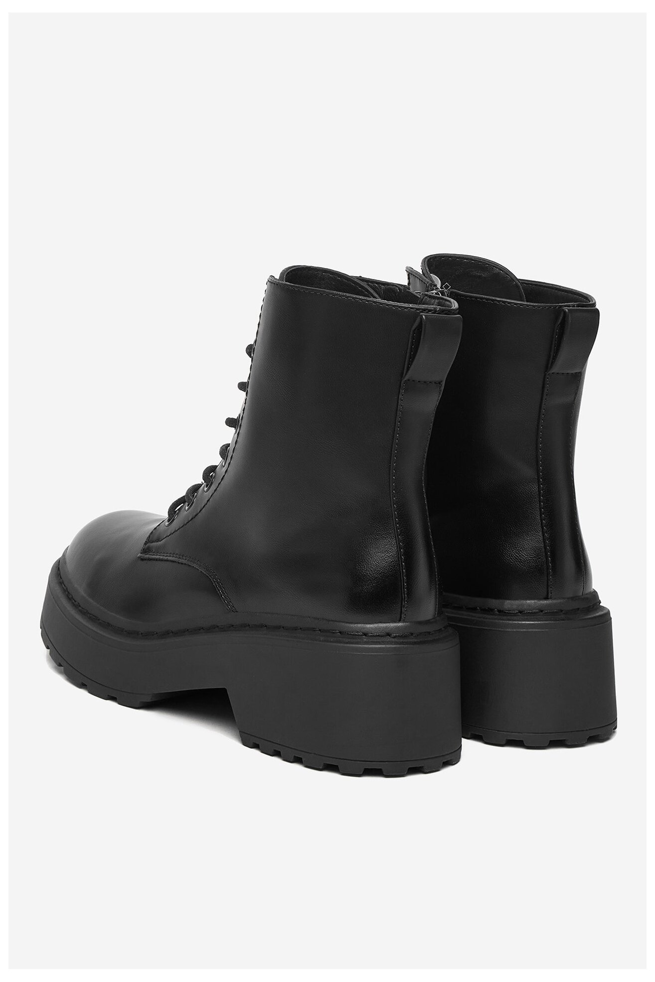 Trzewiki DeeZee 13122 1 Czarny