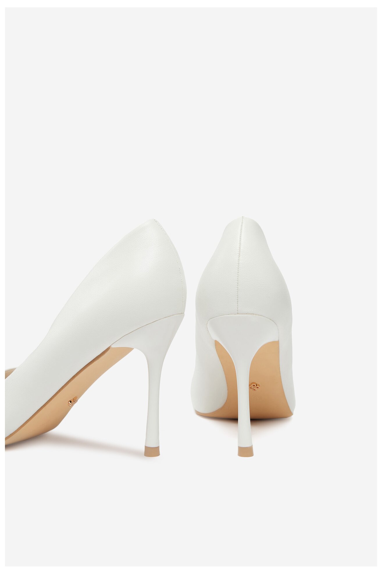 Czółenka DeeZee BK-2628 Biały