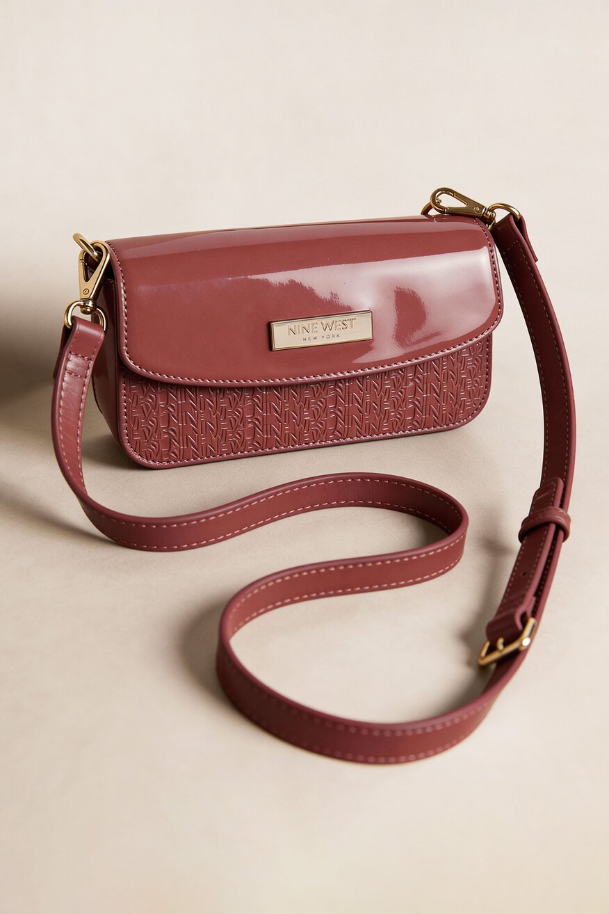 
                Дамска чанта NINE WEST РОЗОВ - 5906751259337