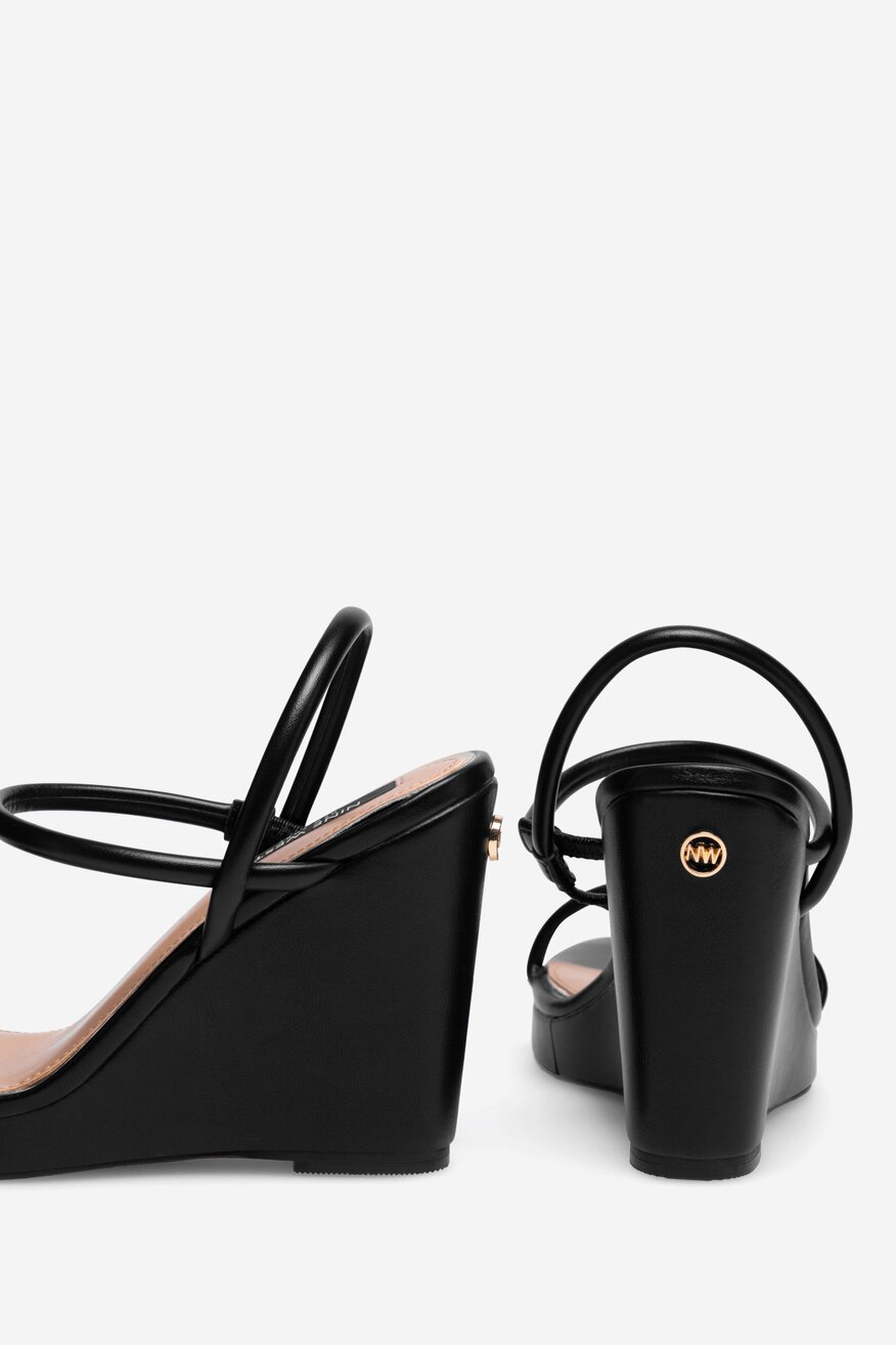 NINE WEST - Sandały na koturnie - 5905588559993