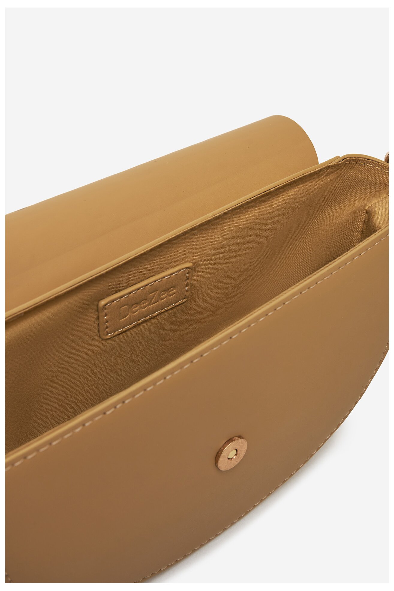 Дамска чанта DeeZee SMT6002-R КАФЯВ