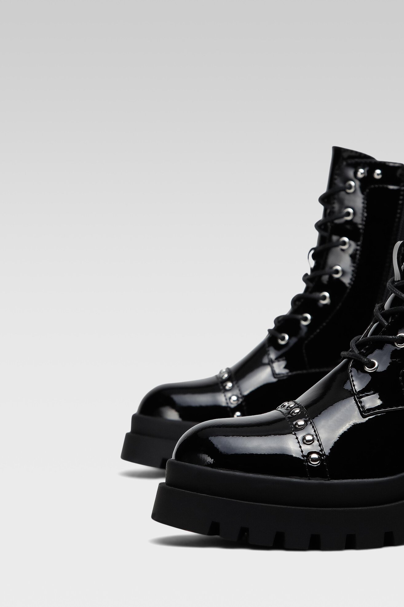 Csizma DeeZee WS5667-01 FEKETE