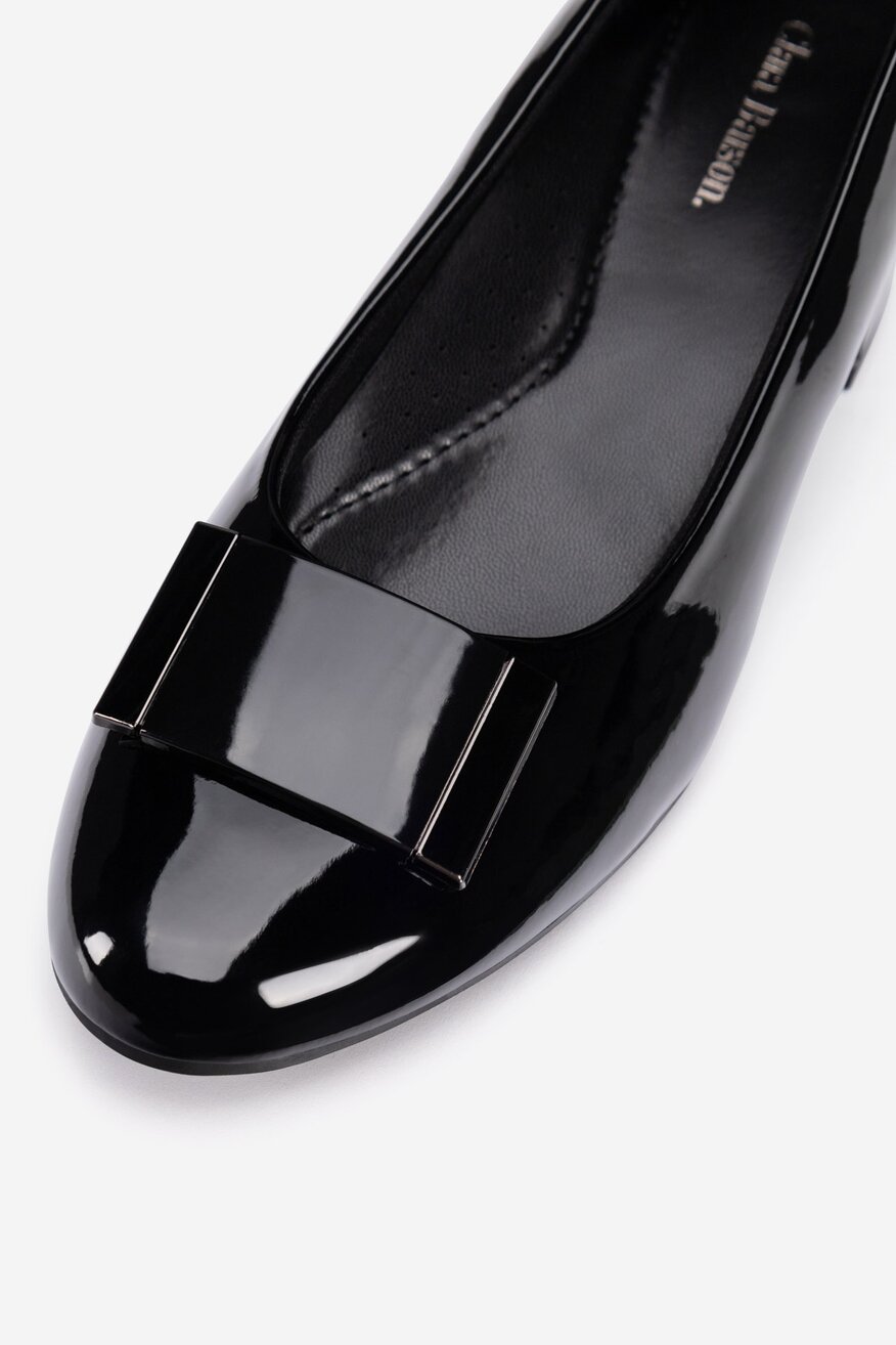 
                Clara Barson - Czółenka na słupku - 5905588731559