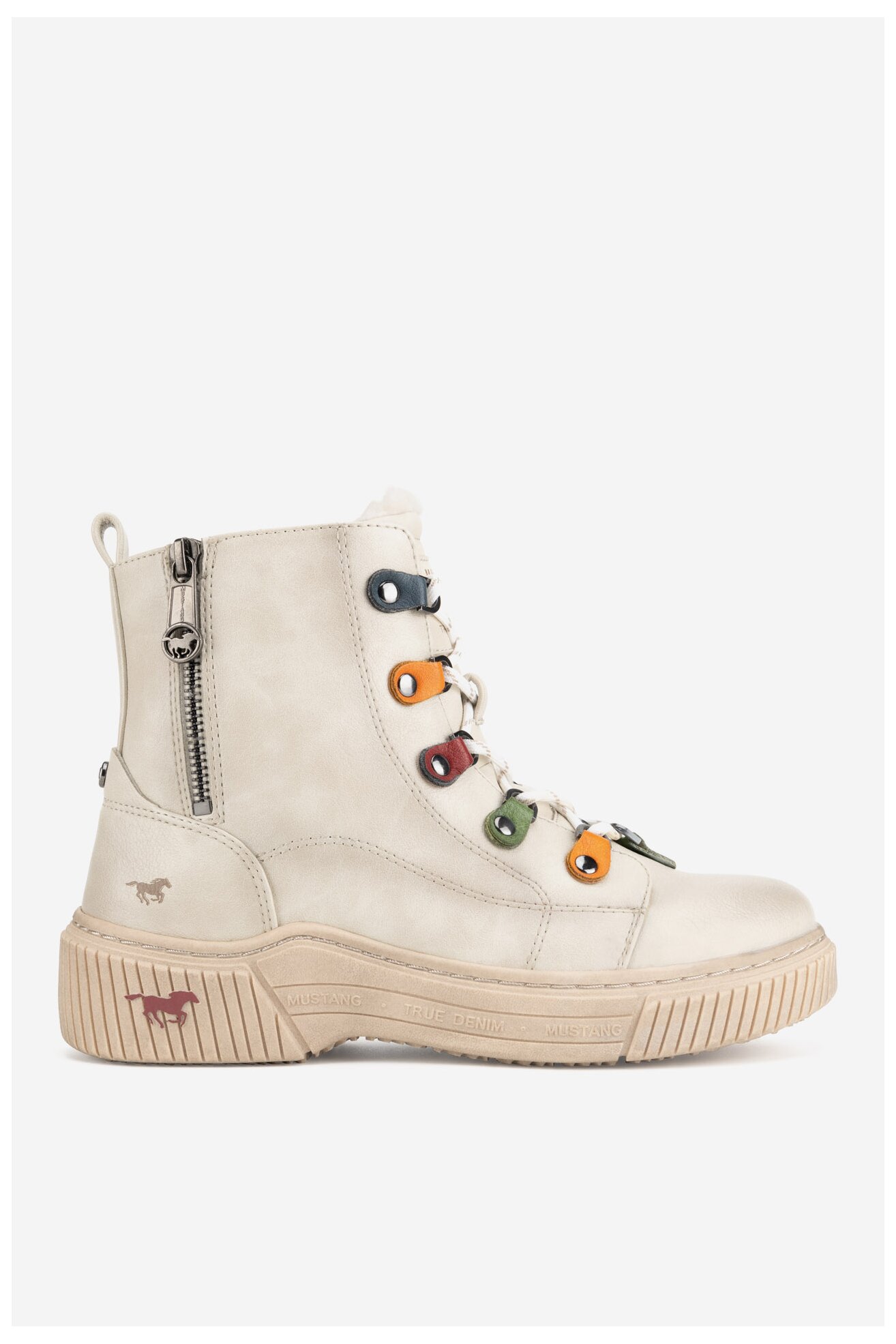 Боти Mustang 1436-601 БЯЛ