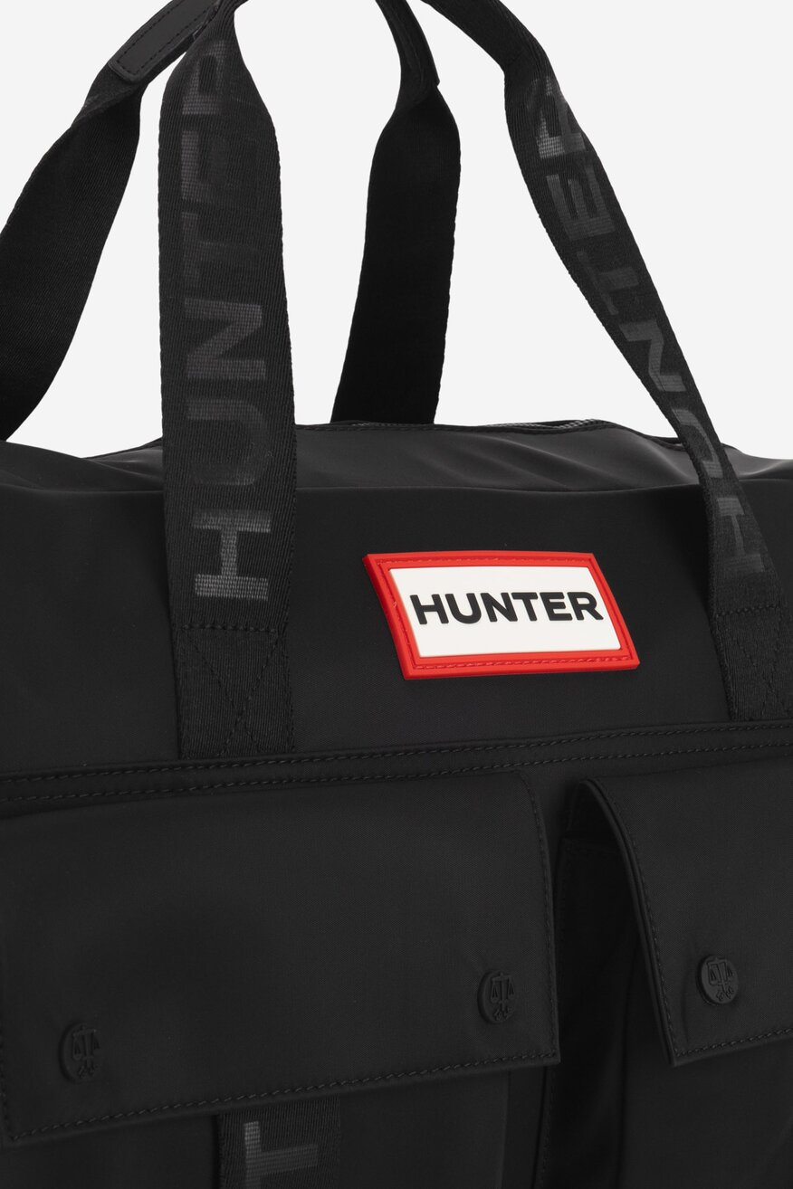 
                Putna torba HUNTER CRNA - 5905588830818