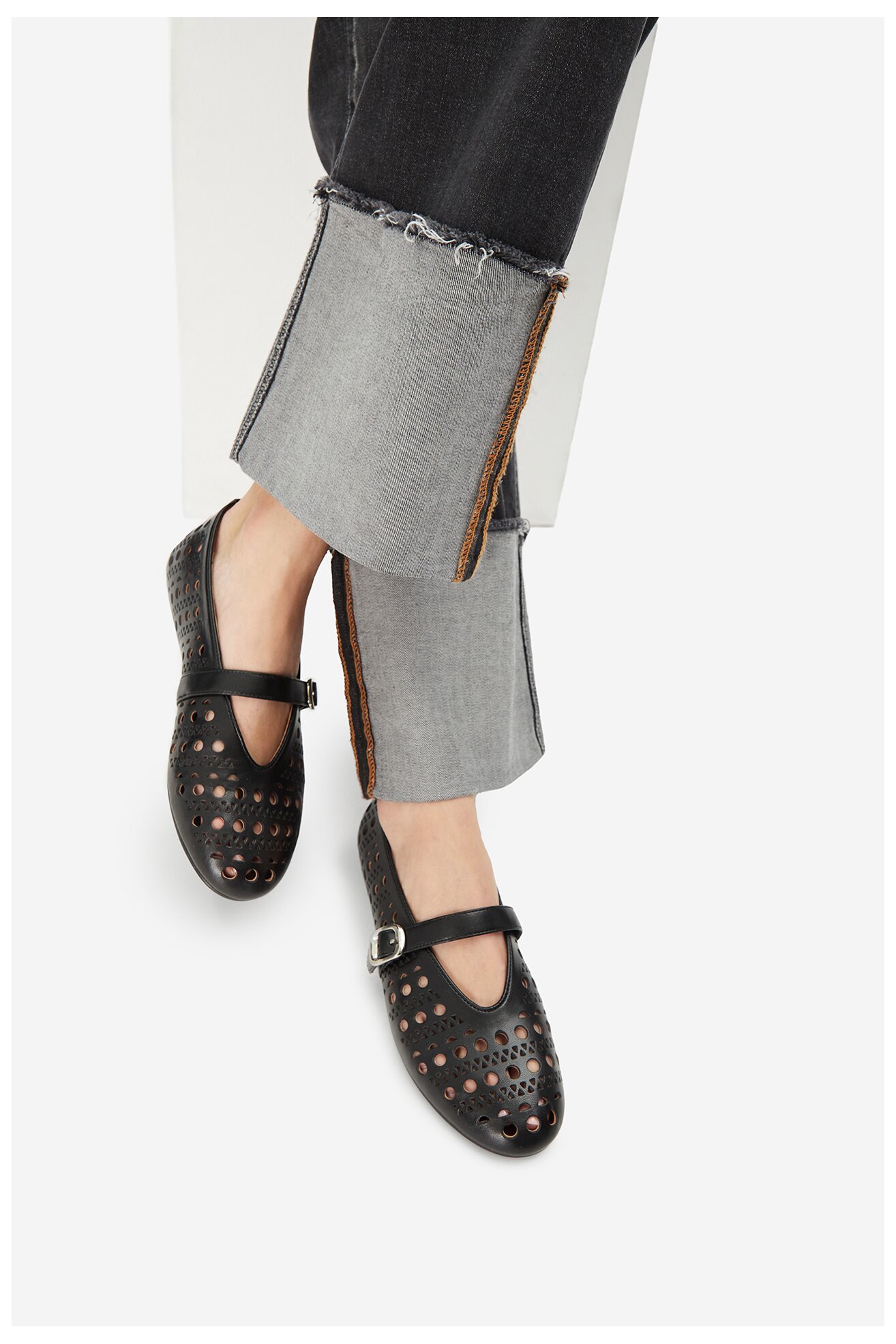 Балерина Badura ELAN-SLT24067P-55 ЧЕРЕН