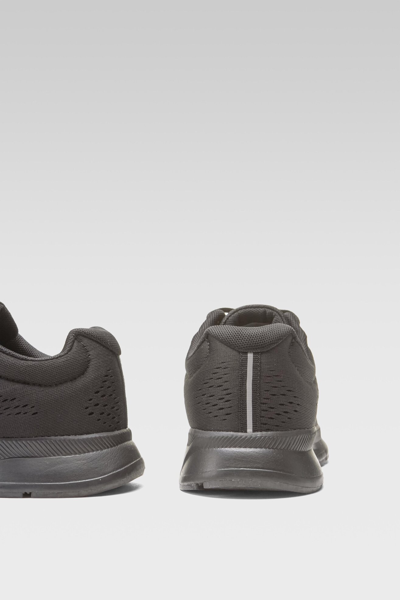 Кросівки спортивні Champion JAUNT S21934-KK002 ЧОРНИЙ