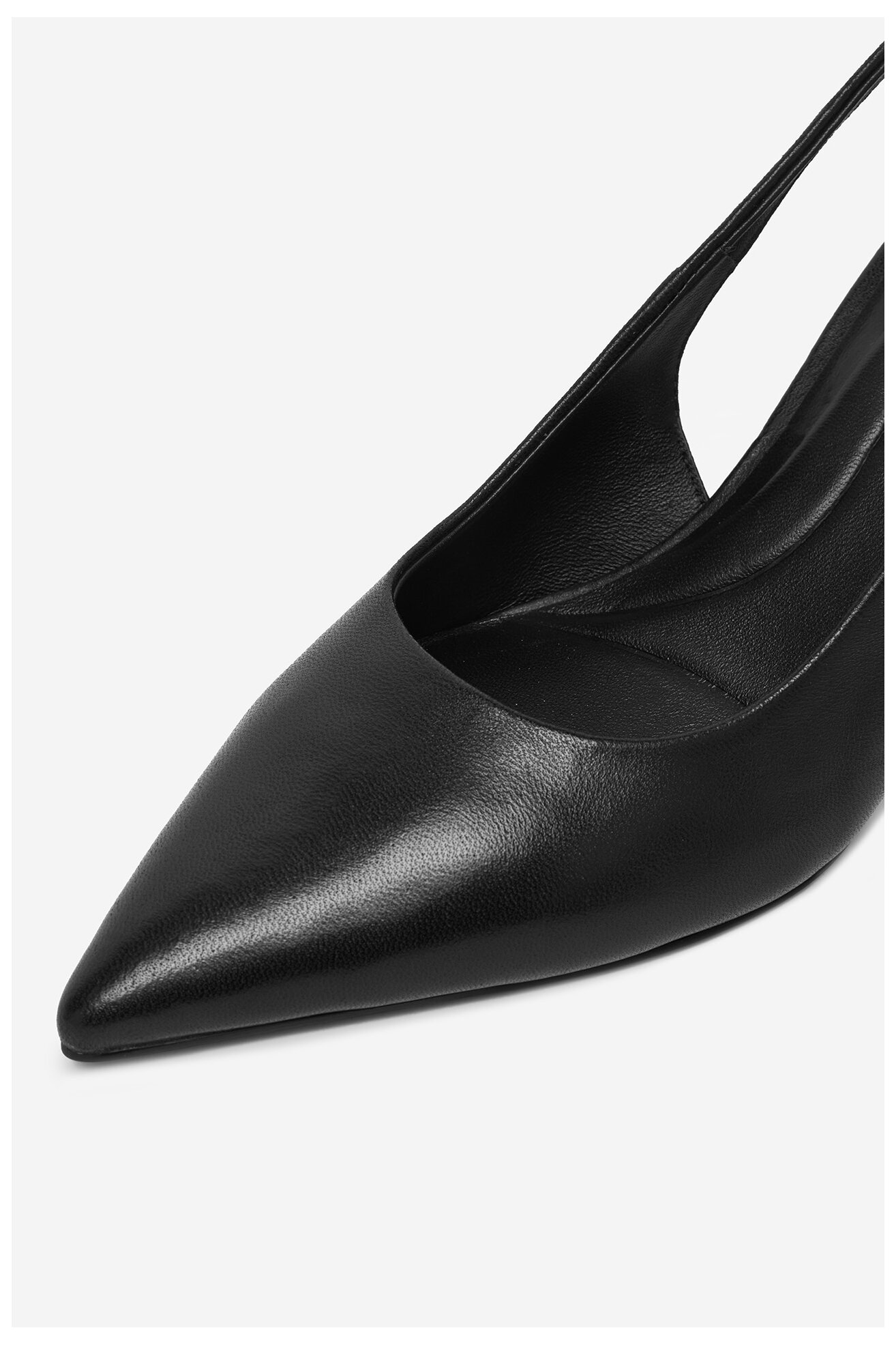 Czółenka Gino Rossi C-LT21-Y7 Czarny