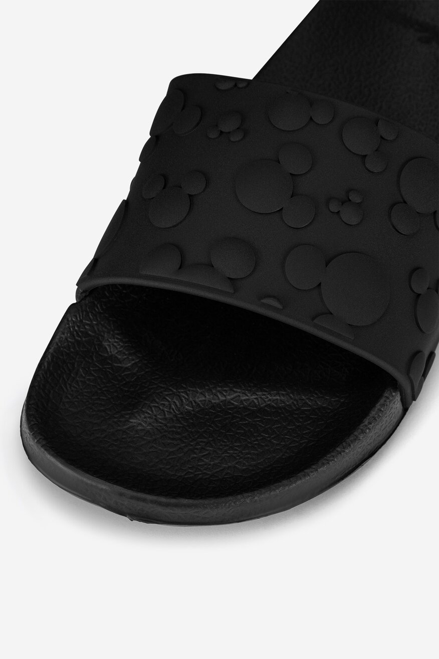 
                Папуче за базен Mickey&Friends CRNA - 5905588751526