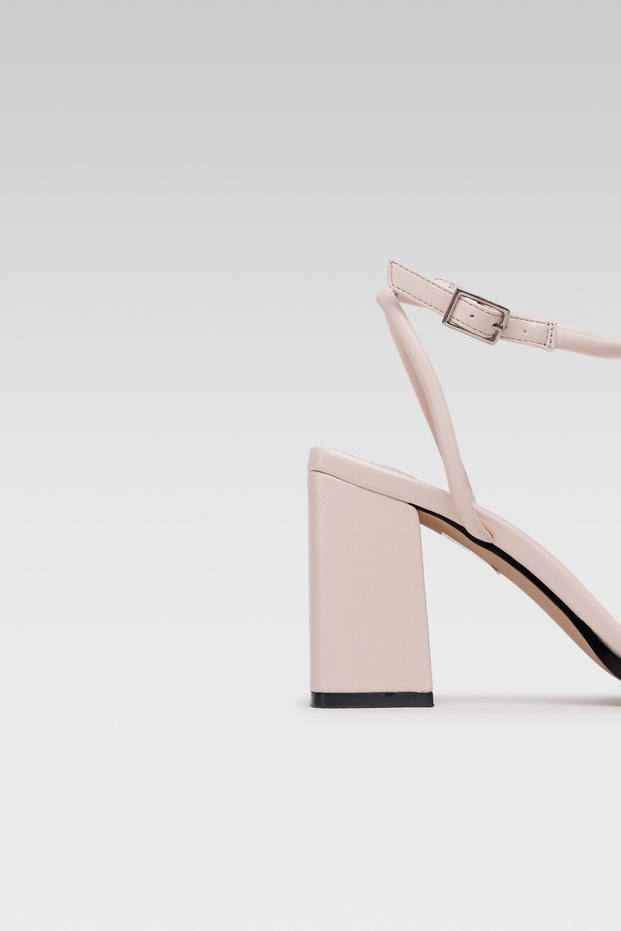 Jenny Fairy - Sandały na słupku - 5904248582654