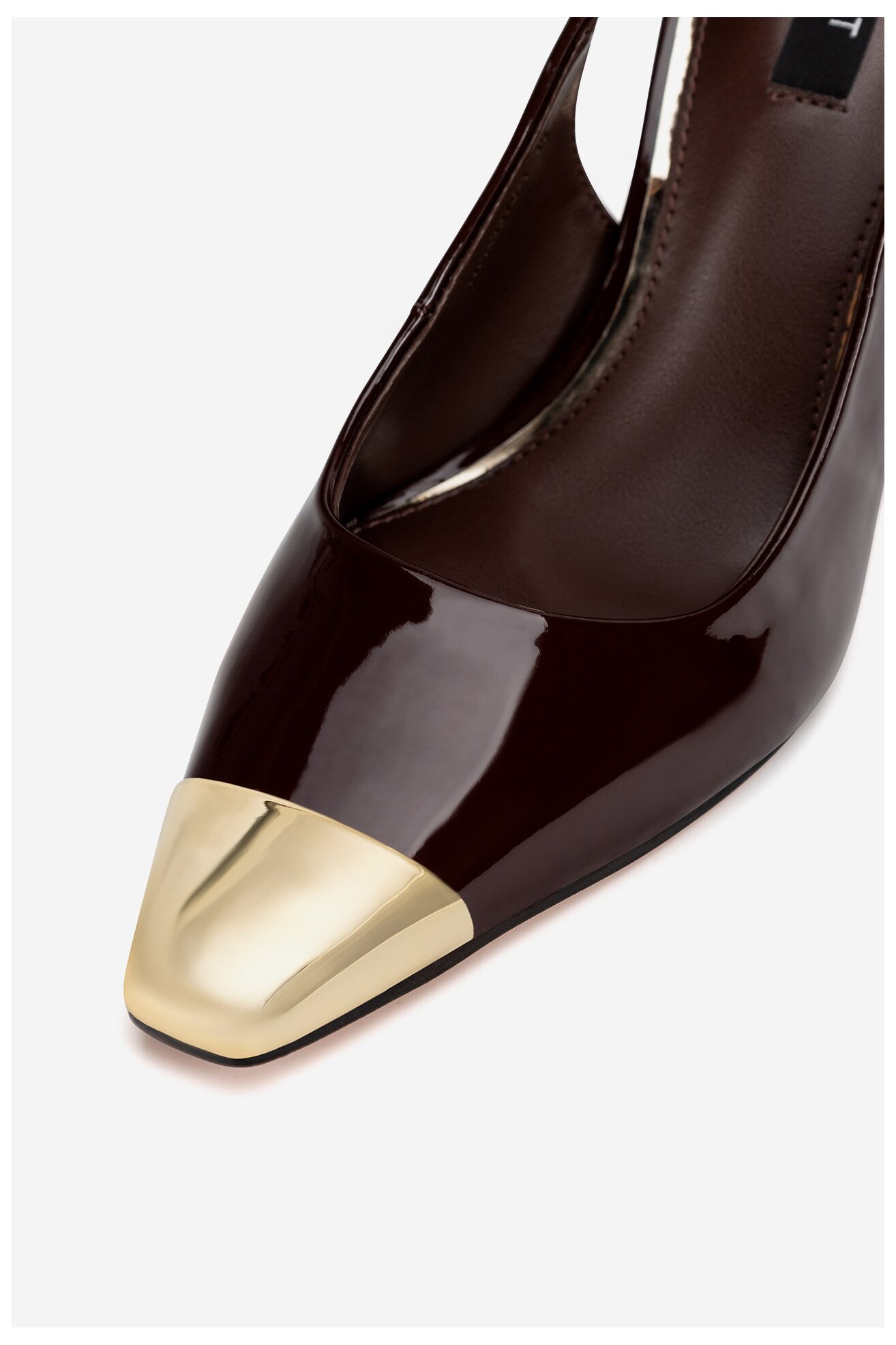 Körömcipő NINE WEST WFA3376-1 BARNA