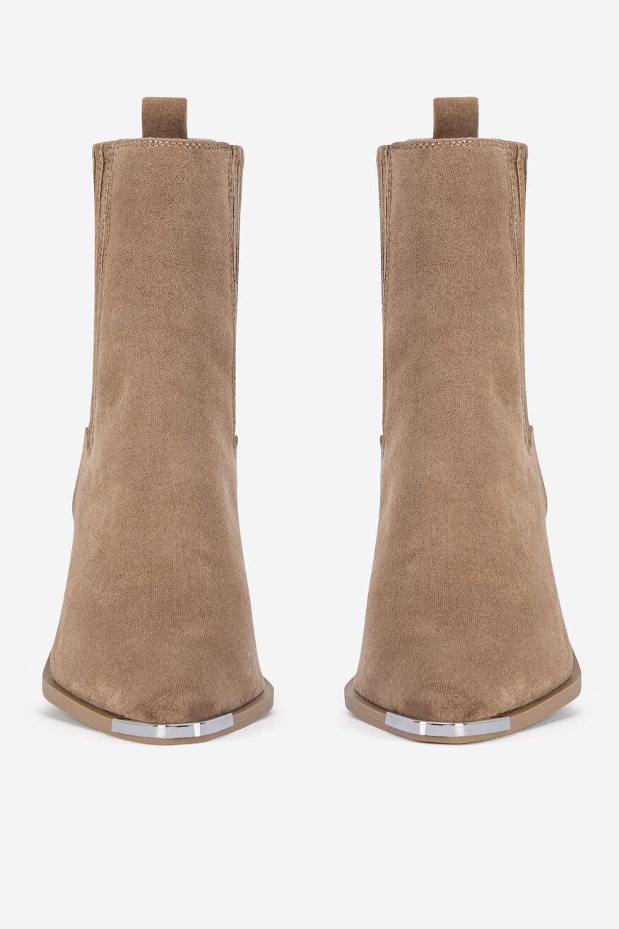 
                Боти DeeZee БЕЖОВ - 5905588846529