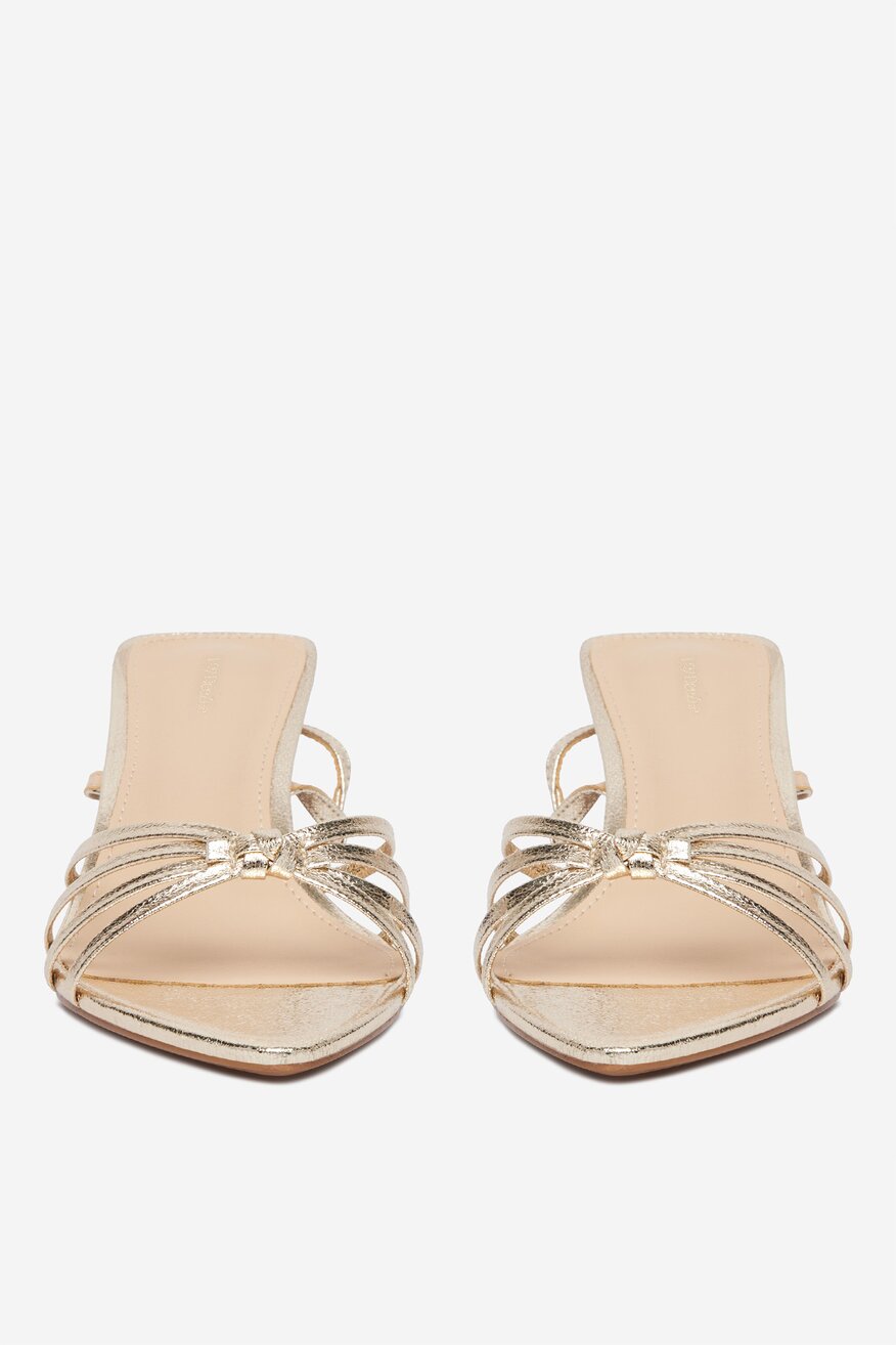 
                Сандали DeeZee ЗЛАТИСТ - 5906751838532