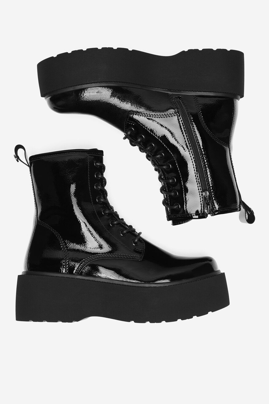 
                Боти DeeZee ЧЕРЕН - 5905588846239