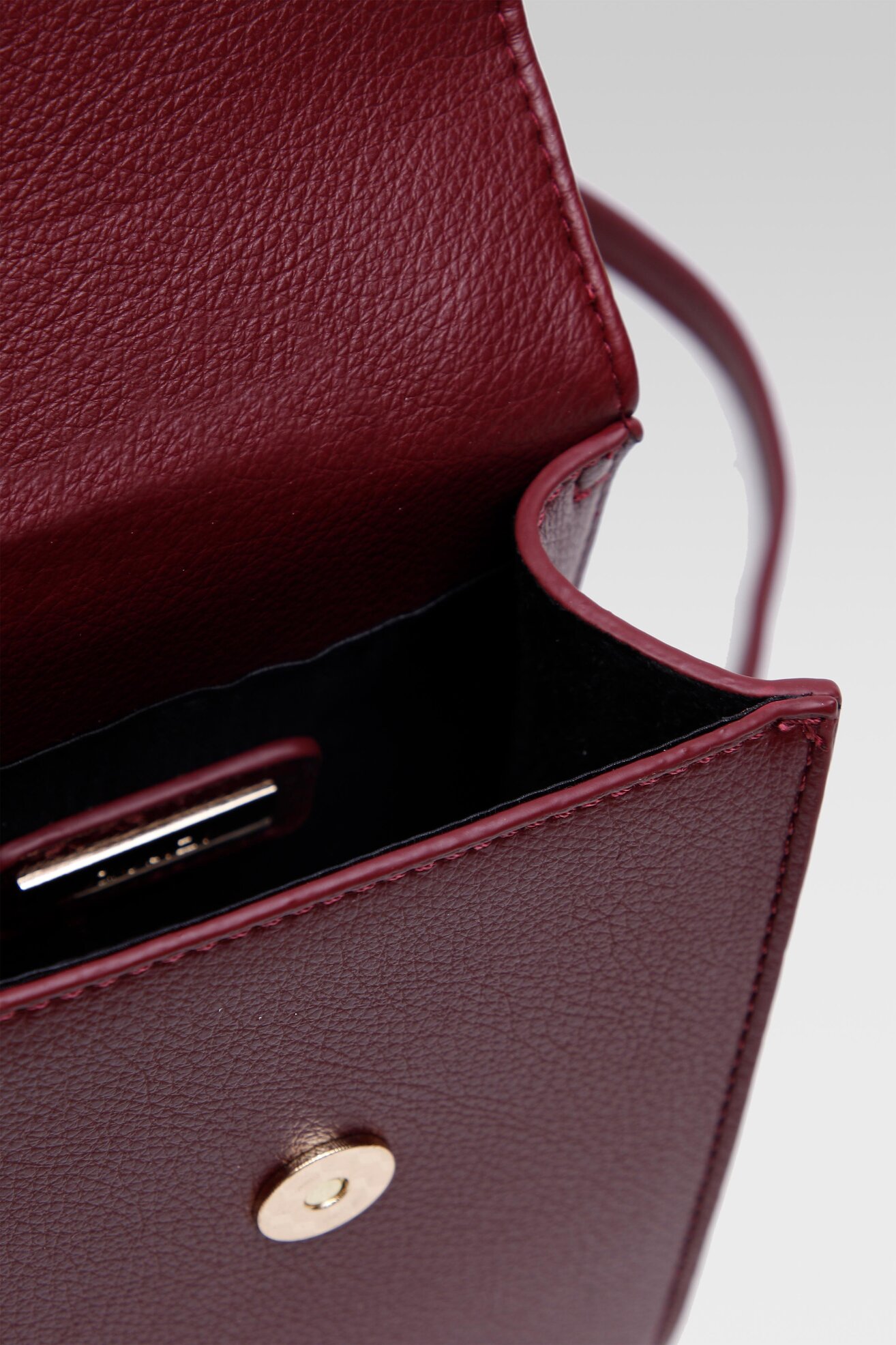 Дамска чанта Quazi RX01286 БОРДО