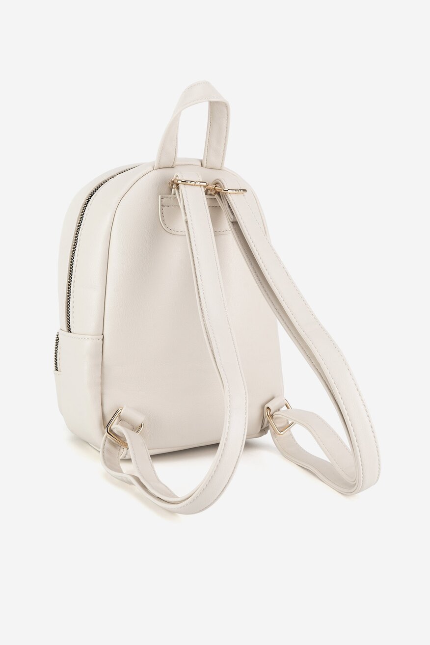 
                Hátizsák DeeZee BÉZS - 5905588816676