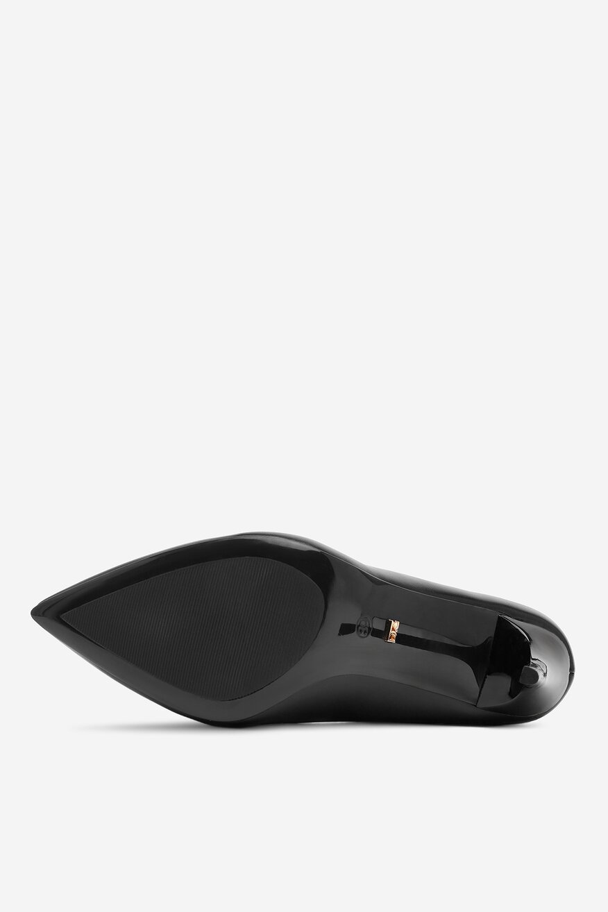 Körömcipő DeeZee FEKETE - 5906751090572