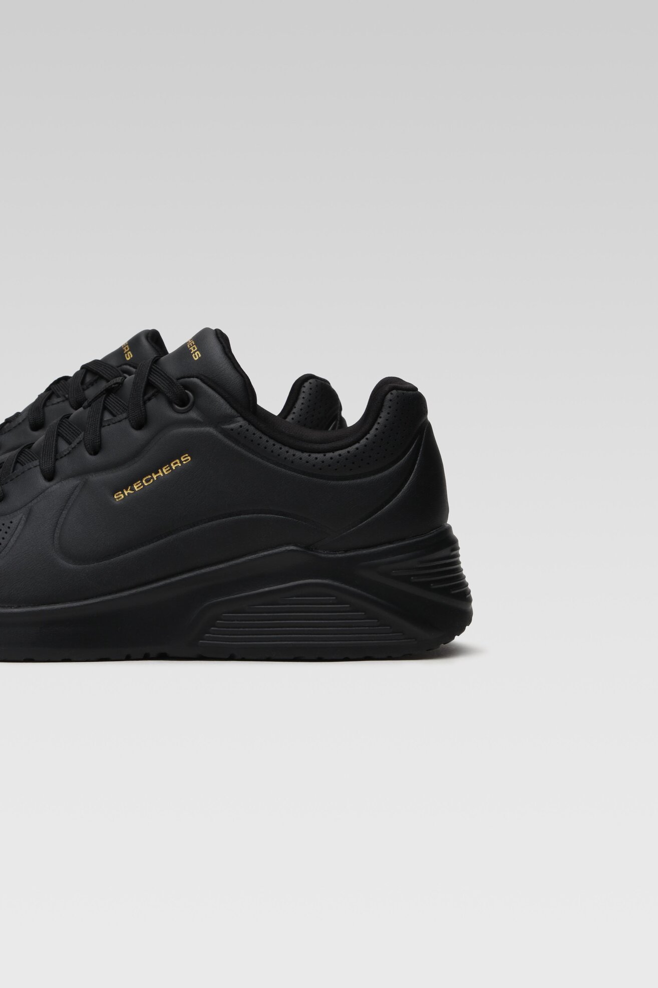 Sportcipő Skechers 8750063 BBK FEKETE