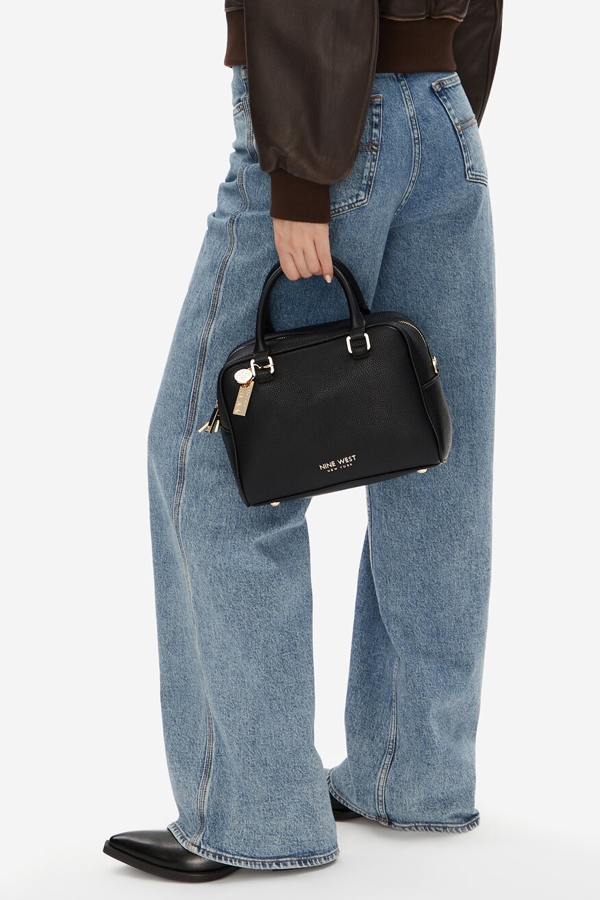 
                Kézitáska NINE WEST FEKETE - 5906751260289