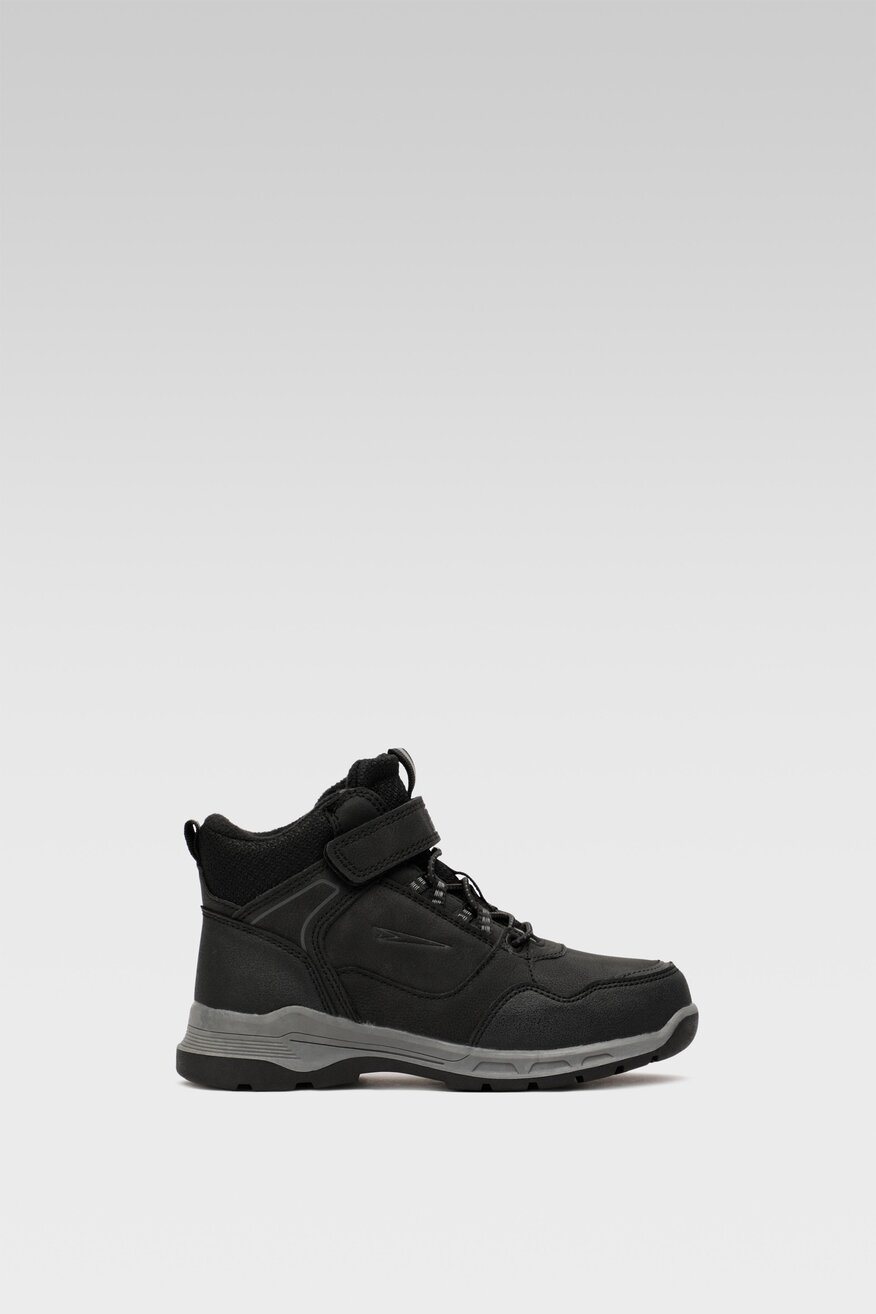 
                Черевики SPRANDI EARTH GEAR ЧОРНИЙ - 5904862108131