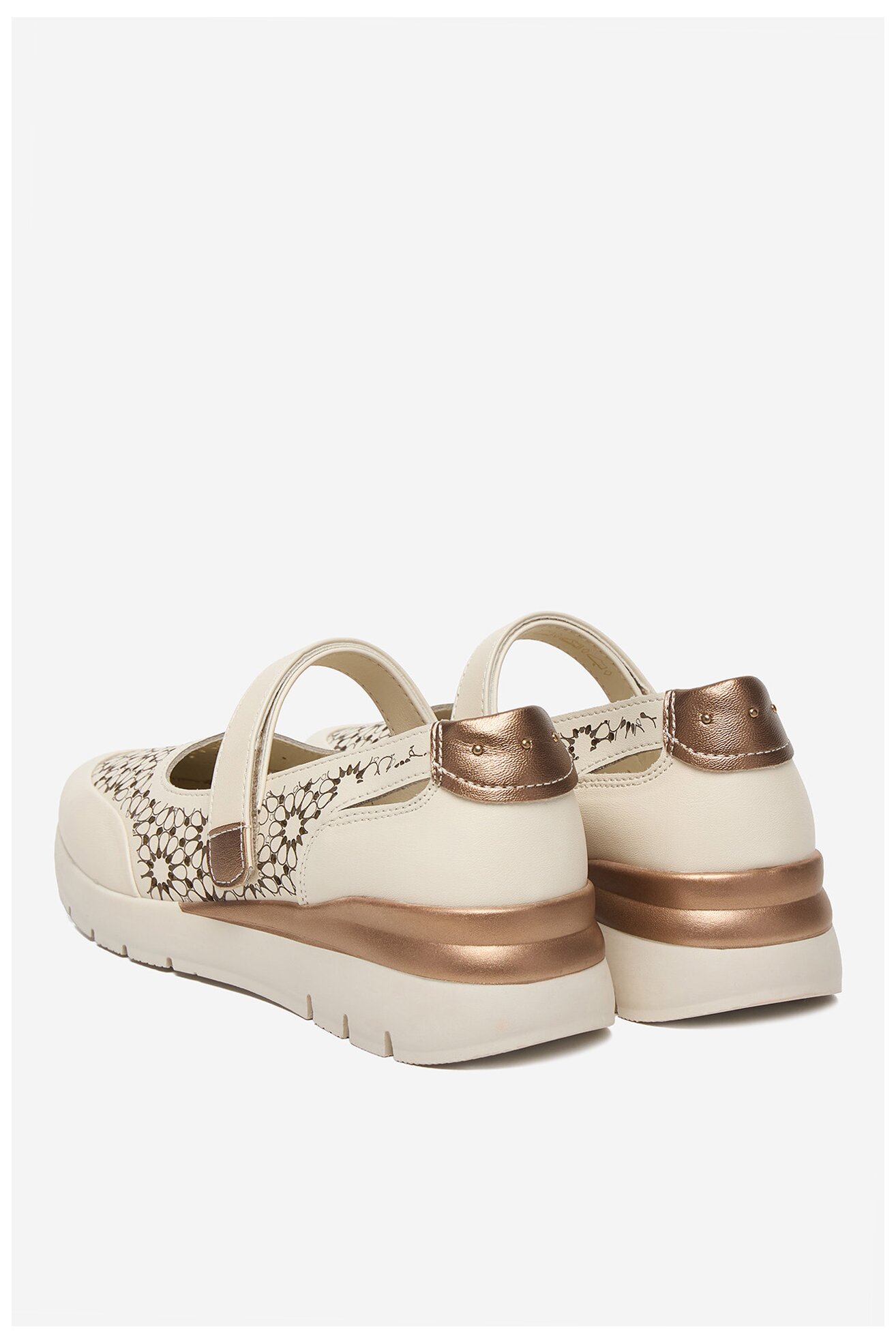 Félcipő Go Soft CEO-HY8205-2 BÉZS