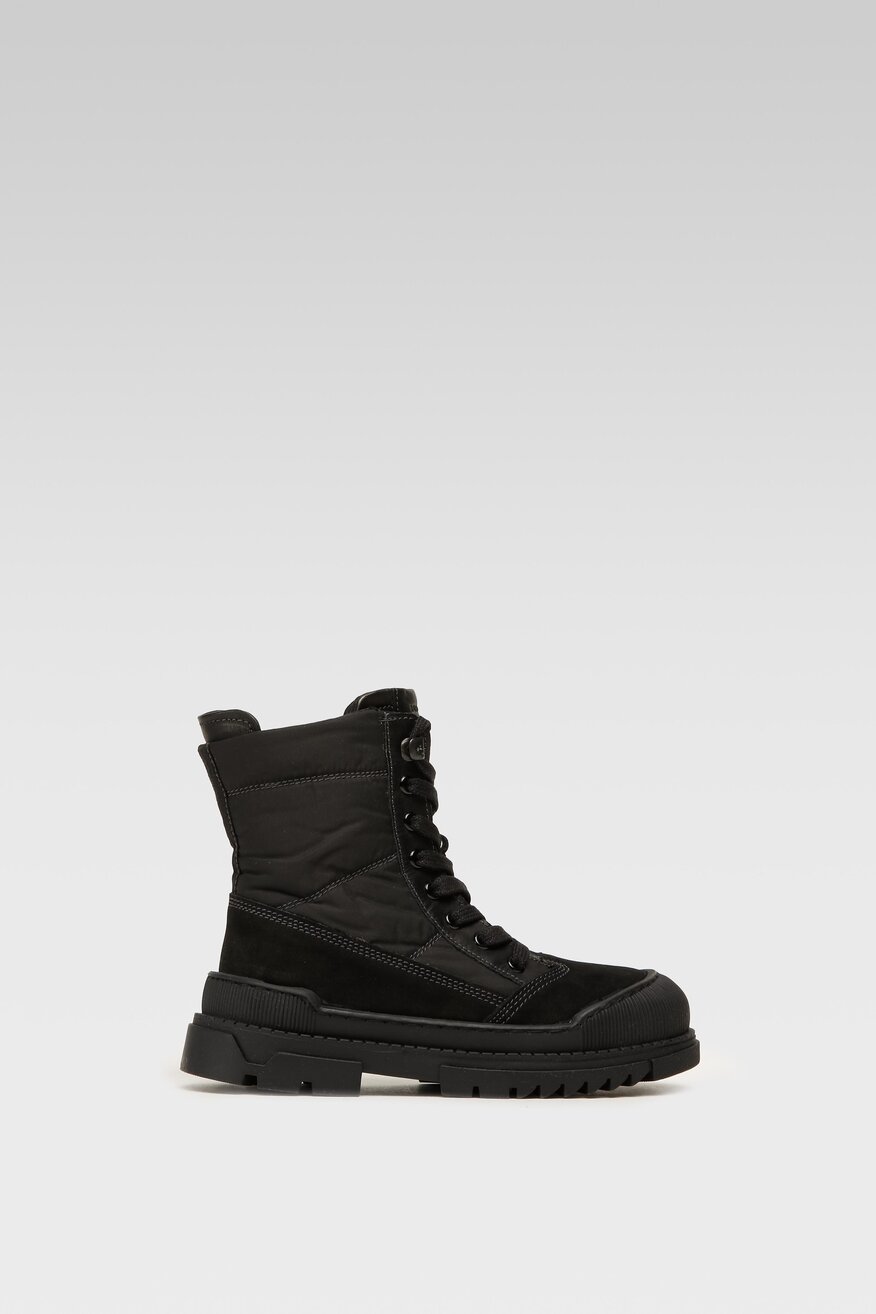 
                Lasocki Young - Skórzane kozaki czarne - 5904862381305