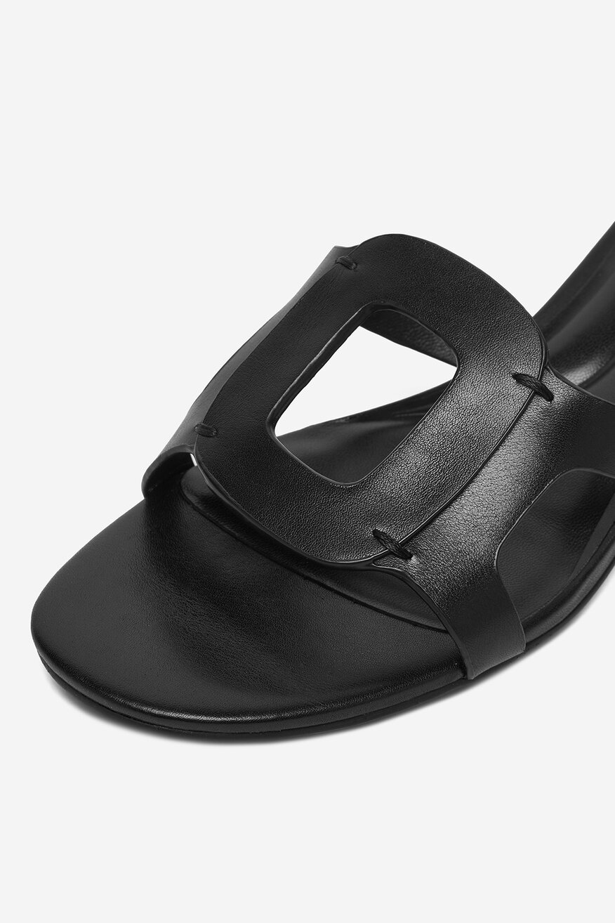 
                Gino Rossi - Klapki skórzane - 5906751793404