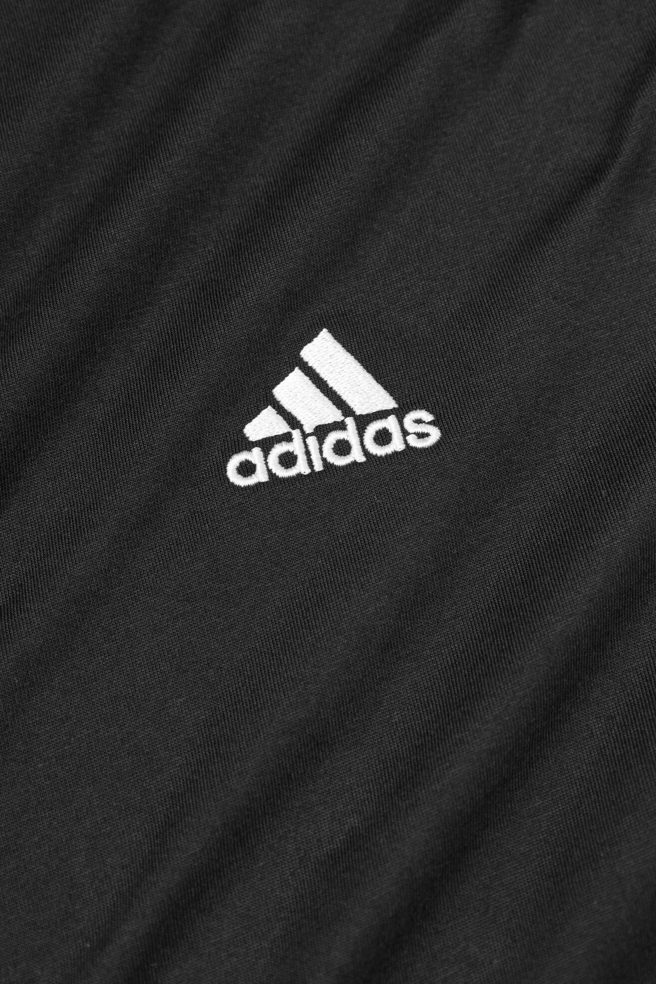 T-shirt adidas HR4913 Czarny