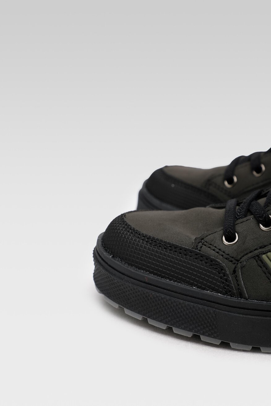 
                Action Boy - Trzewiki czarne - 5904862267784