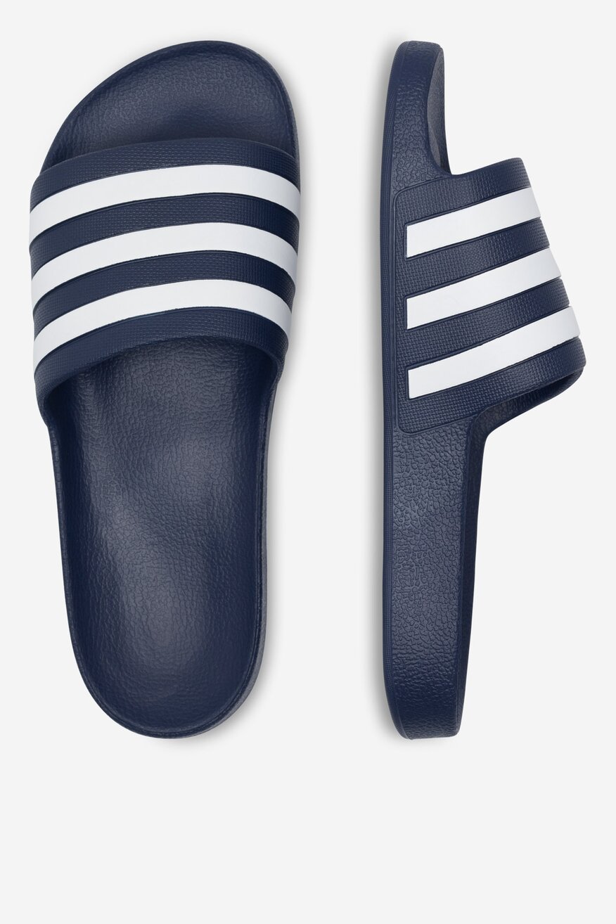 Plážové pantofle adidas TMAVĚ MODRÁ - 5905588314790