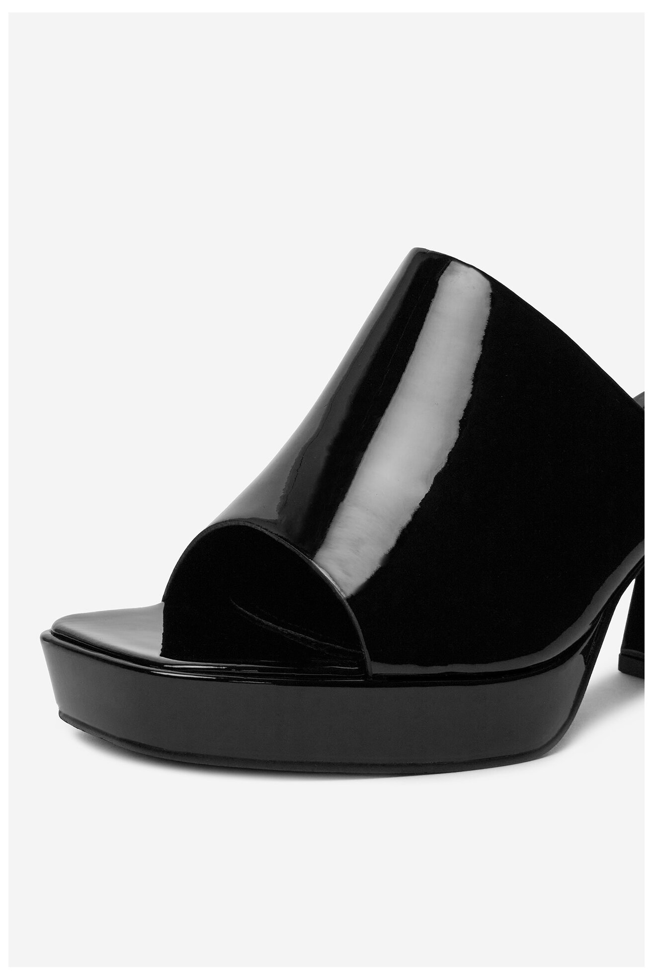 Шльопанець DeeZee LR2205105 ЧОРНИЙ