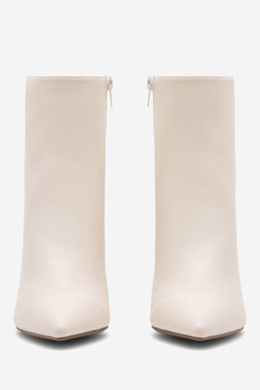 
                Bokacsizma NINE WEST FEHÉR - 5905588145820