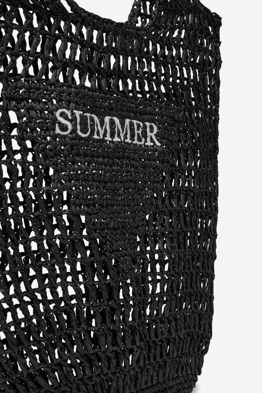 
                Сумка З Ремінцем DeeZee ЧОРНИЙ - 5904410851076