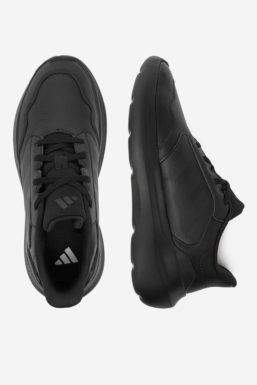 Спортни обувки adidas ЧЕРЕН - 5906751162194