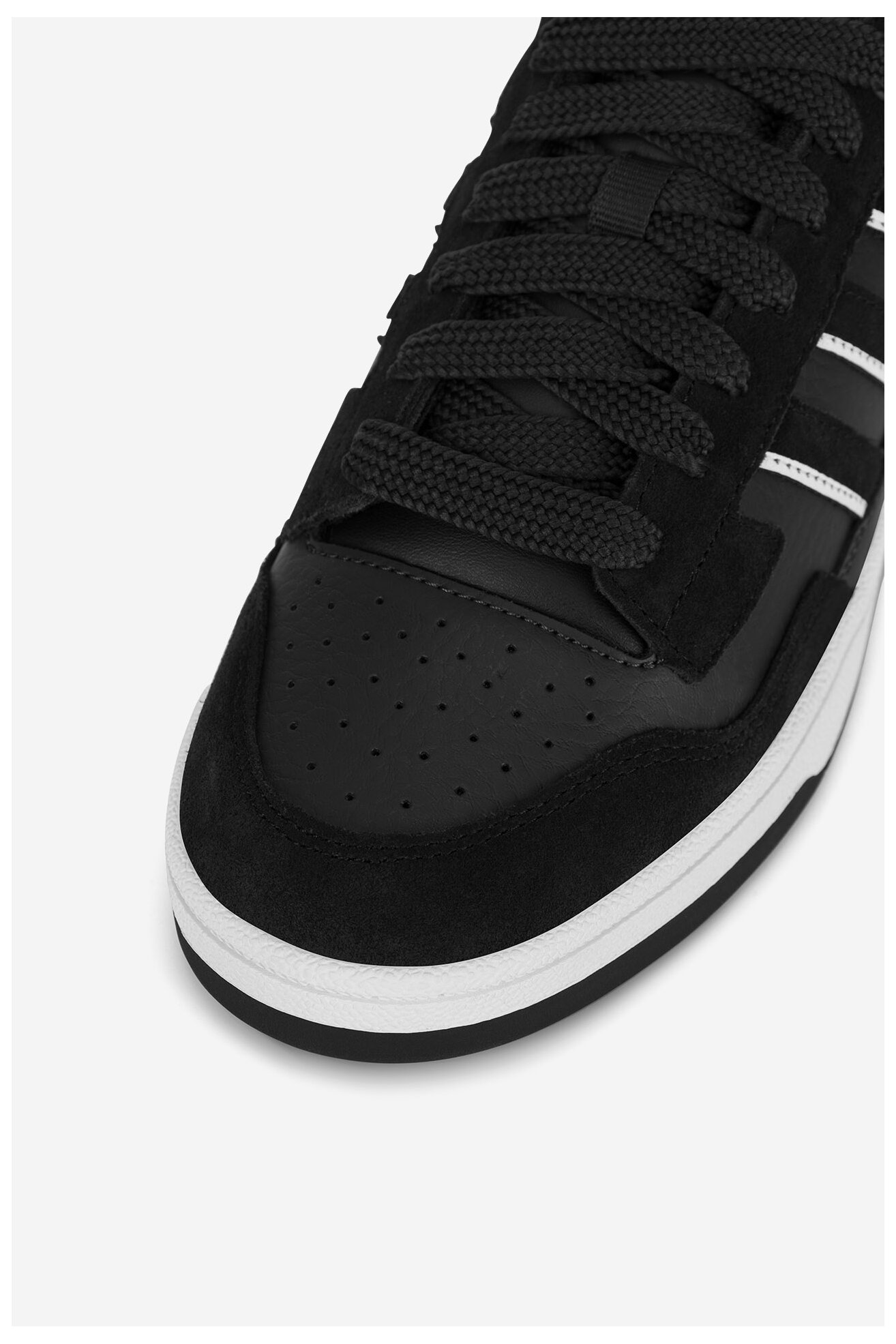 Спортни обувки adidas RAPID COURT LOW JP5247 ЧЕРЕН