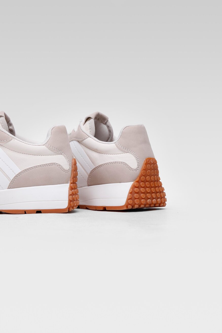 
                Jenny Fairy - Sneakersy pastelowe beżowe - 5904248357146