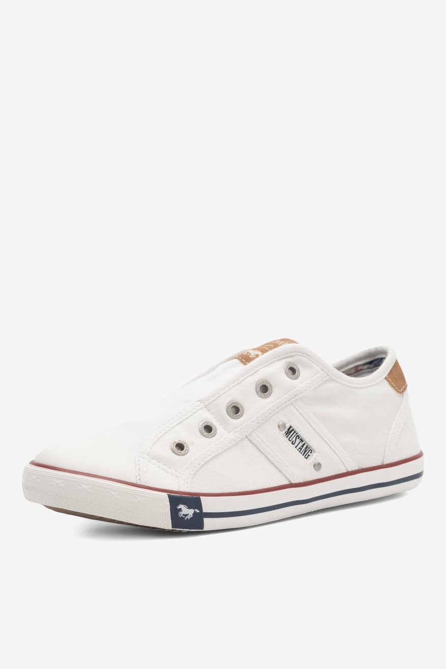 Mustang - Trampki białe - 5904862664613