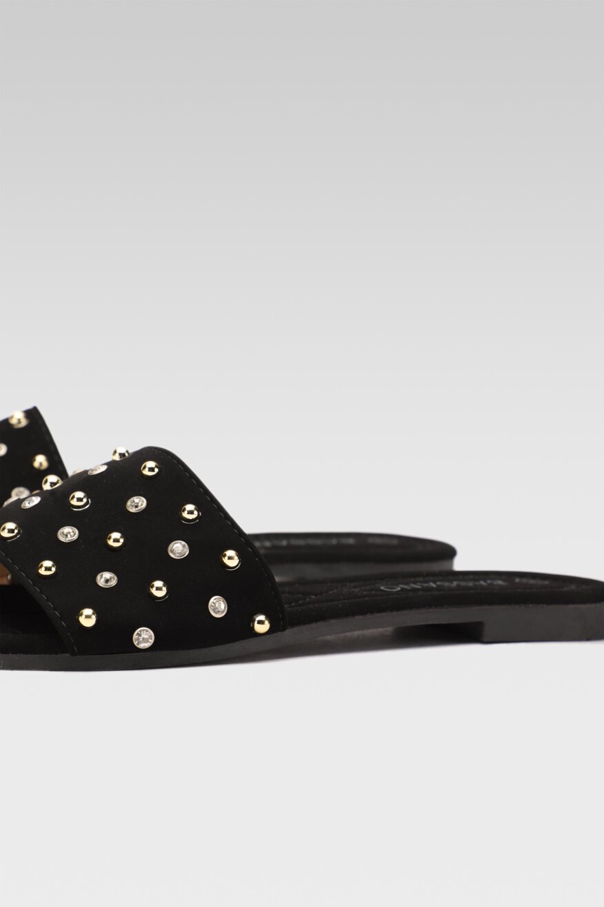 
                Bassano - Klapki z aplikacją czarne - 5903698428550