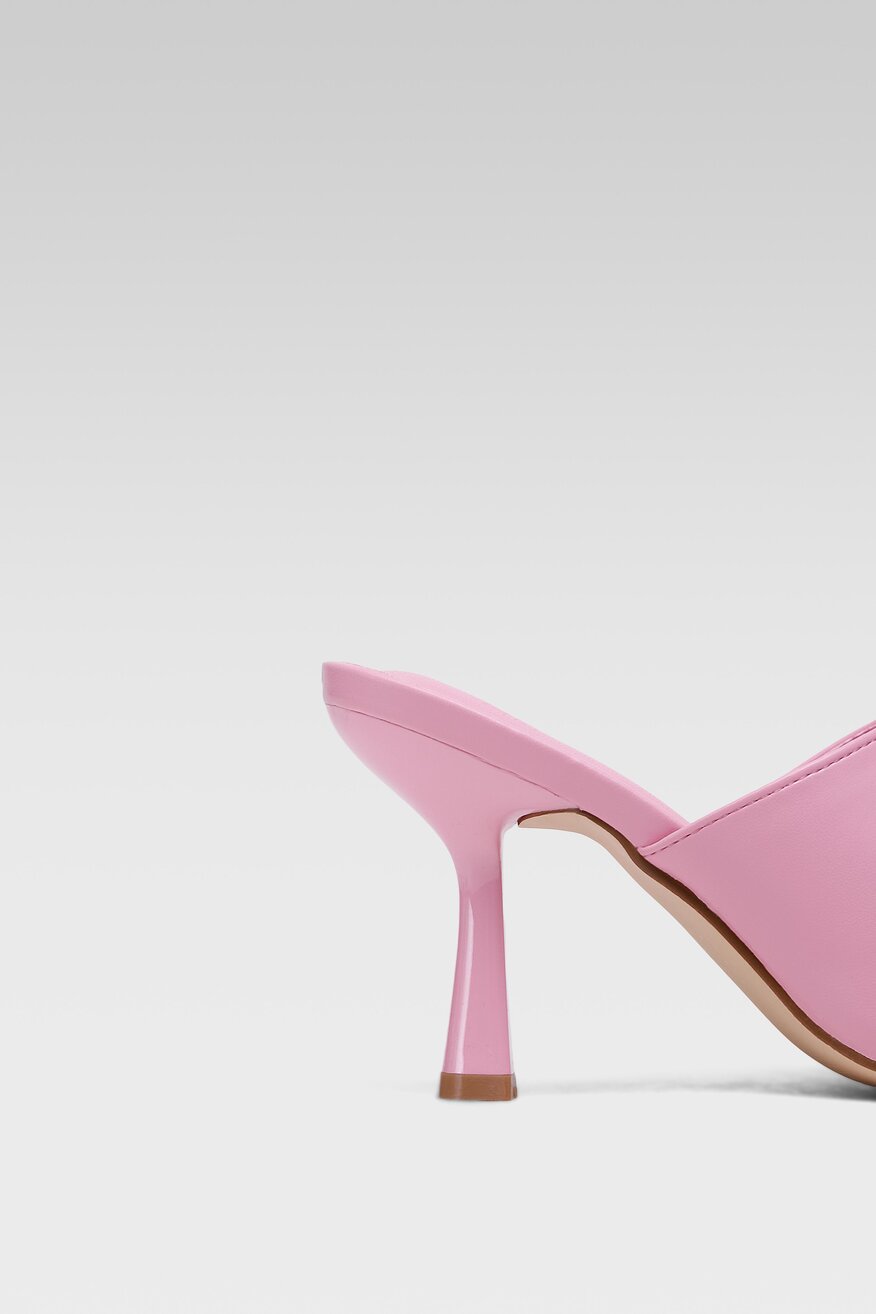 Jenny Fairy - Klapki na obcasie - 5904248702052