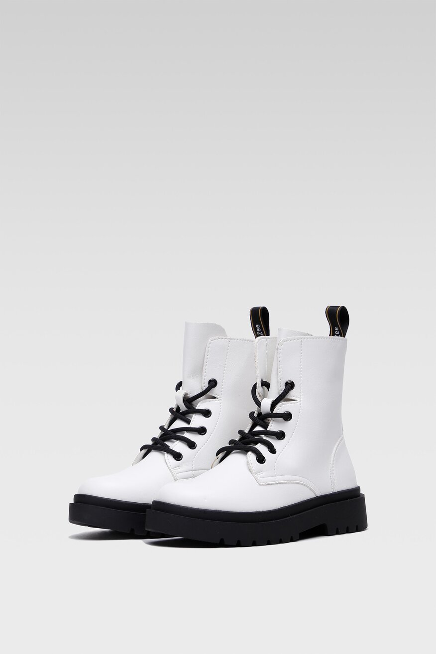 
                DeeZee - Kozaki pastelowe białe - 5904248043841