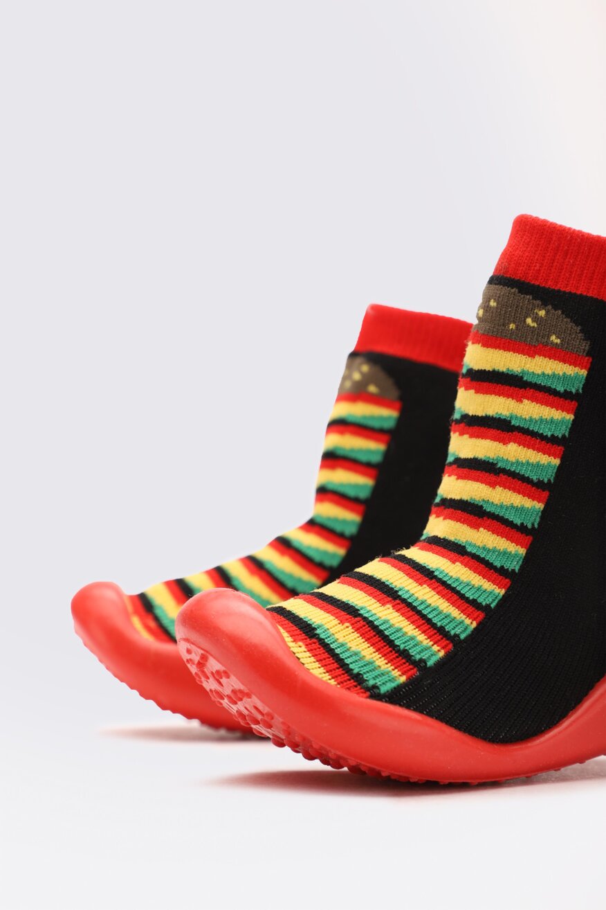 Action Boy - Kapcie z printem czarne - 5903698200125