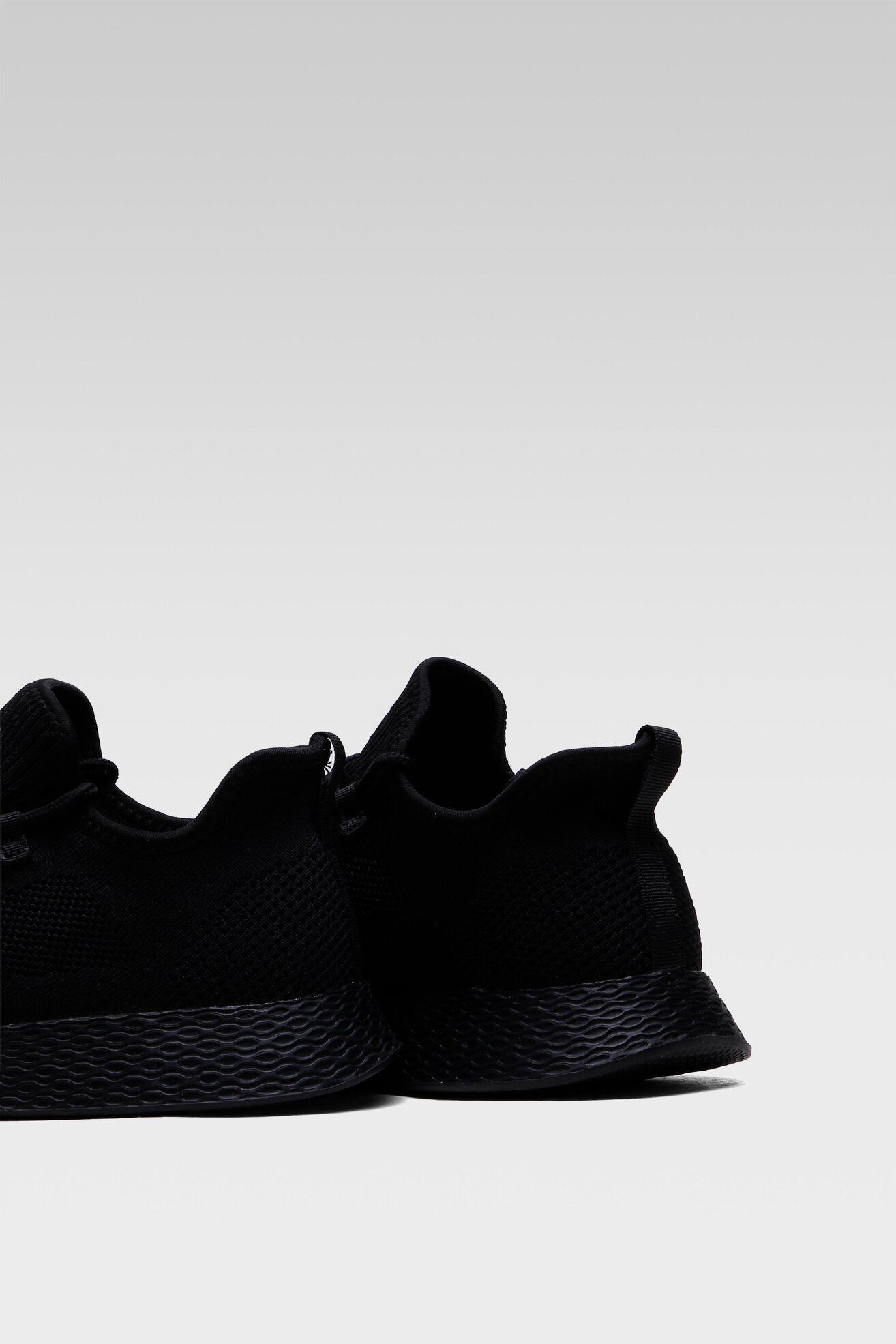 Obuwie sportowe Sprandi MP72-21782 Czarny