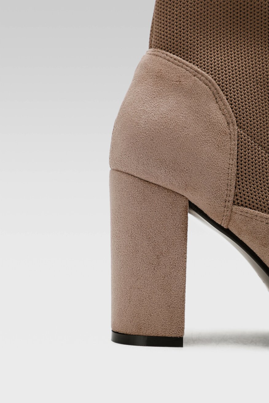 
                Ботильйони DeeZee БЕЖЕВИЙ - 5904862035284