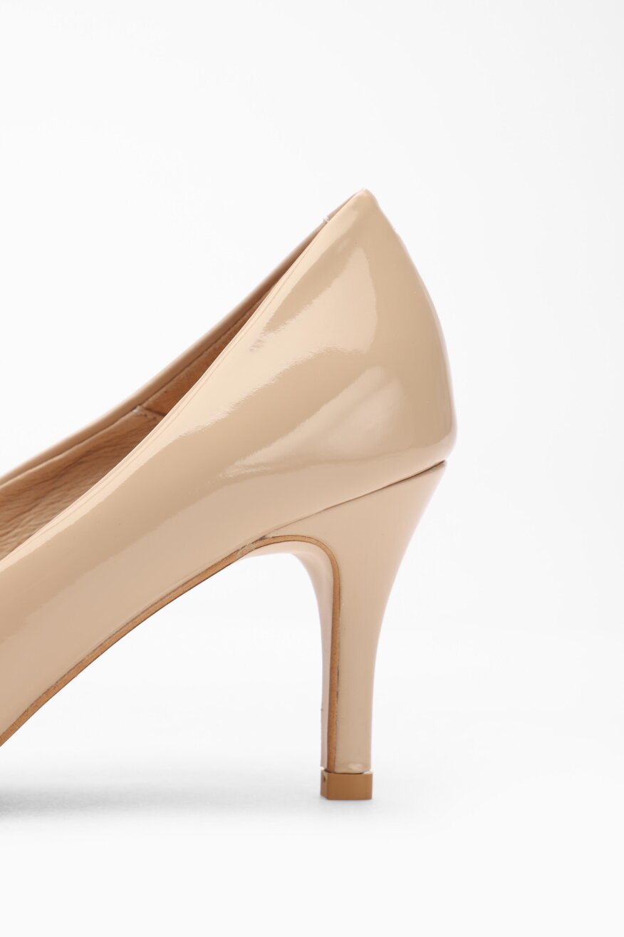 Lasocki - Skórzane czółenka na obcasie - 5903698315881