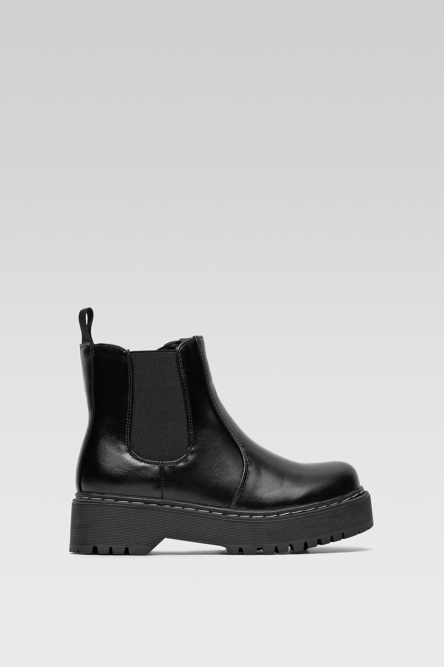 
                Боти Jenny Fairy ЧЕРЕН - 5903698925158