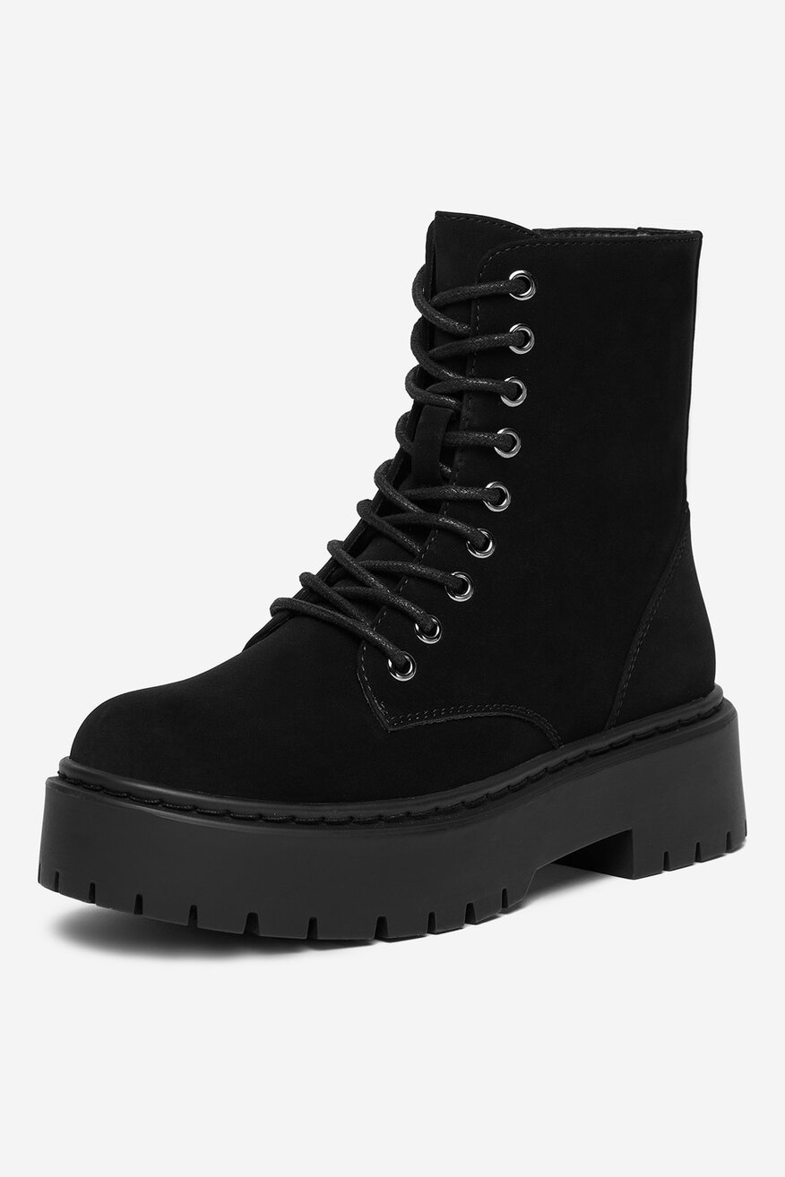 
                Боти DeeZee ЧЕРЕН - 5906751310274