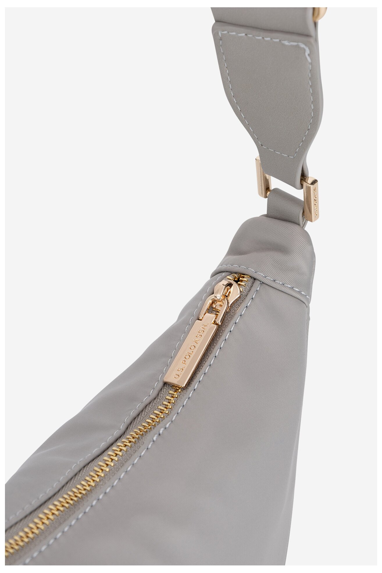 Дамска чанта U.S. POLO ASSN. BIUXT8404WIP СИВ